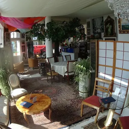 Galerie-antique Апартаменты *