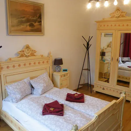 Galerie-antique Апартаменты